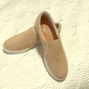 Dr. Scholls Scout slip-on shoe - pale pink